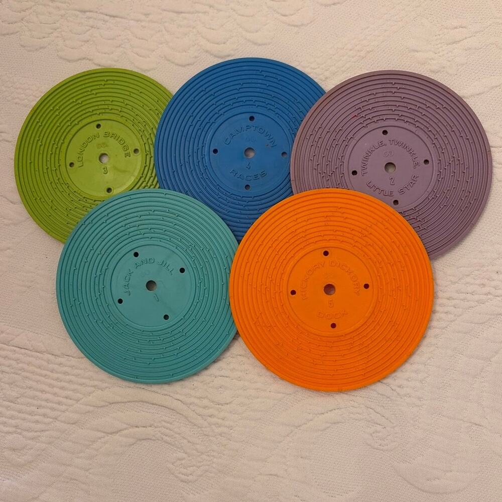 Vintage Fisher Price Music Box Record Player 5 Records Works Read Description - Picture 7 of 16